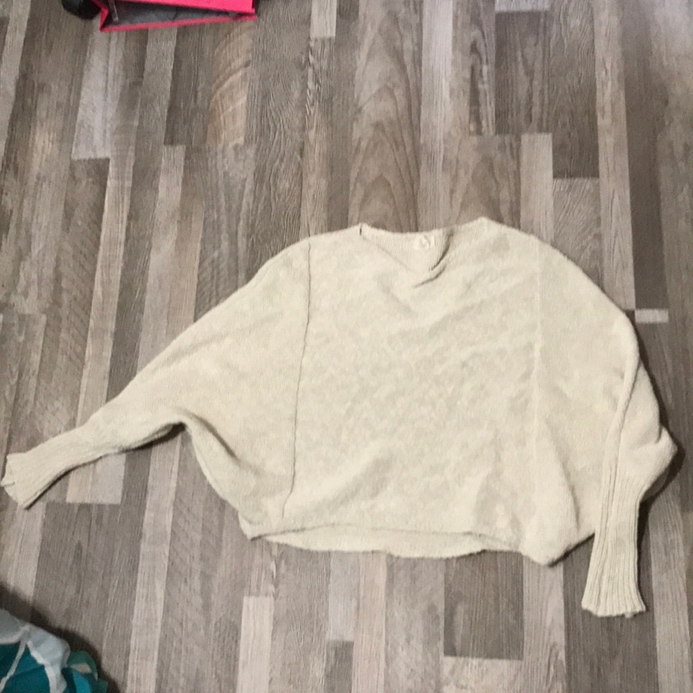 Knit cropped sweater